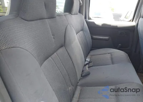 2003 Nissan Frontier Xe-V6 z USA, uszkodzony, nr VIN 1N6ED27T83C410258